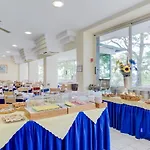 Astoria 3*