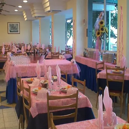 Szálloda Astoria 3*