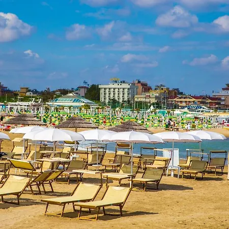 Szálloda Astoria 3*