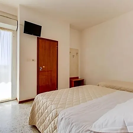 Hotel Astoria 3*