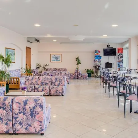Astoria Hotel